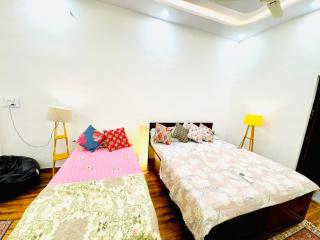 The Family Courtyard Suites - A Boutique Guest House Villa - 6