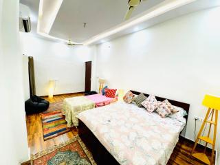 The Family Courtyard Suites - A Boutique Guest House Villa - 7