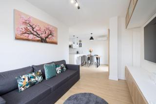 Renovated flat Terrace 2 bedrooms 2 bathrooms - 0