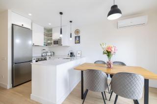 Renovated flat Terrace 2 bedrooms 2 bathrooms - 7