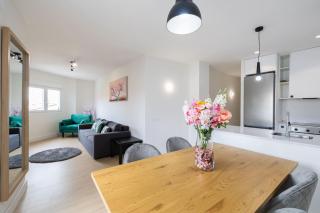 Renovated flat Terrace 2 bedrooms 2 bathrooms - 7