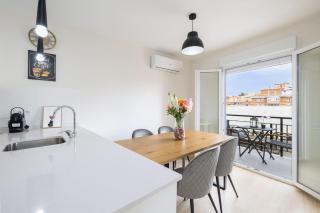 Renovated flat Terrace 2 bedrooms 2 bathrooms - 6