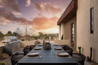 Windsong Modern compound w pool spa - 8