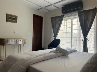 Serene Family house - 6