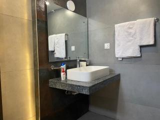 Serene Family house - 2