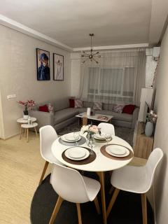 Cozy Moroccan 2BR Apartment in Tangier - 3