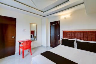 Hotel O RR Grand Luxury Rooms - 3