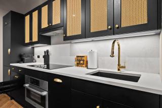 Freeman 701 by Rove Studio with Shared Amenities - 7