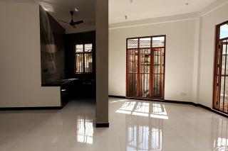 Brand-New Modern 2-Bedroom Haven in Weligama - 0
