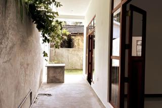 Brand-New Modern 2-Bedroom Haven in Weligama - 8