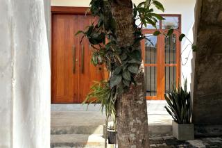 Brand-New Modern 2-Bedroom Haven in Weligama - 6