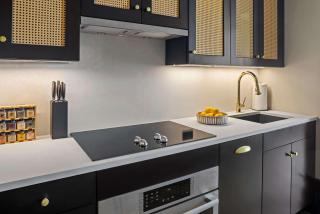 Freeman 901 by Rove Studio with Shared Amenities - 3