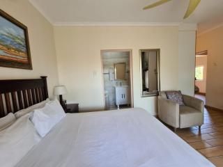 DuneSide Guesthouse - 8