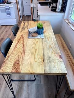 Cozy Cottage - Lakeview - 5