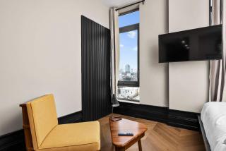 Freeman 1001 by Rove Studio with Shared Amenities - 2