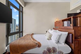 Freeman 1101 by Rove Studio with Shared Amenities - 8