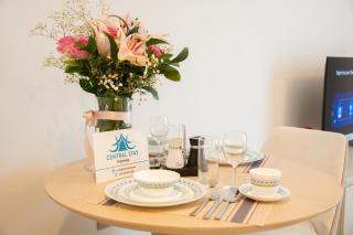 Luxury Yas Golf Studio Next to Yas Parks - 8