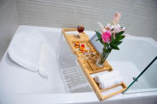 Luxury Yas Golf Studio Next to Yas Parks - 7