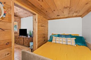 Hot Tub - Sit and Stay Cabin in Red River Gorge KY - 2