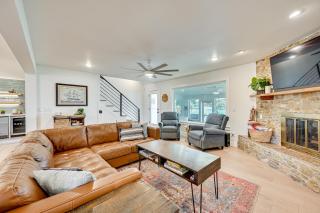 Modern, Spacious! Lake Buchanan Retreat with Hot Tub - 5