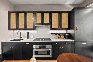 Freeman 503 by Rove 1BR Condo with Shared Amenities - 4