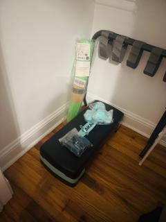 Cozy Luxe Escape, Raleigh 2BR Getaway, Sleeps 4, Pets, Kids & Business Travelers Welcome - 9