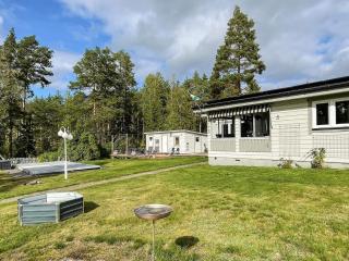 Archipelago Villa with Pool & Patio - 5