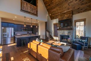 The Lookout at Eagles Nest - 6