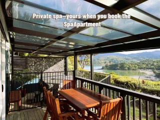 Coromandel Seaview Motel - 0