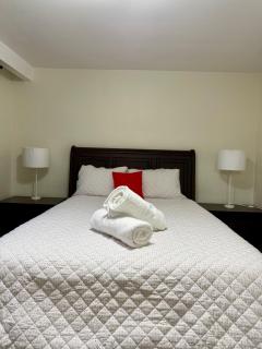 Beautiful 3 Bedrooms Guesthouse - 7