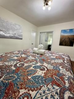 Beautiful 3 Bedrooms Guesthouse - 6