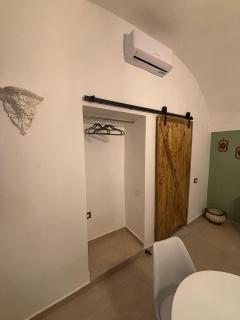 Metro House - Naples - 2