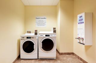 Holiday Inn Express and Suites Missoula by IHG - 9