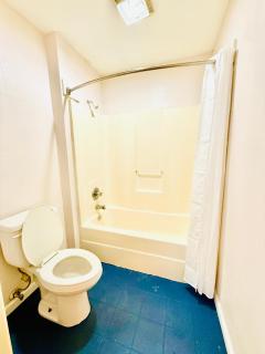 Woodbridge Inn By OYO Rome - 1