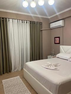 Condor Center Luxury Apartment 3 - 4