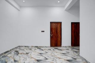 SPOT ON Hotel Golden Tree - 0