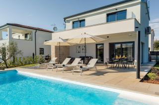 Boutique Villa Louisa - 3