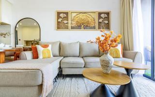 Luxury Living with heated Pool,Gym, Balcony and city view - 2