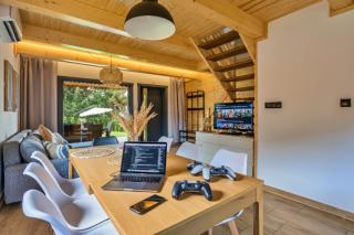 Dream Home 600m2 EV WiFi600 PlaySt Kominek Las10min - 5