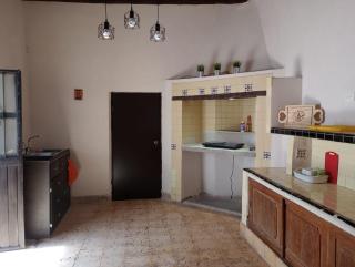 Parras, céntrico, cerca de bares, restaurantes y cajeros - 1