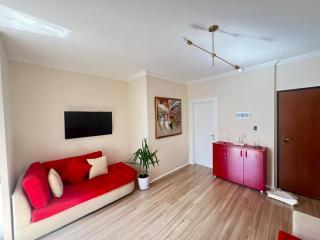 Joel Apartment 1BR Center - 1