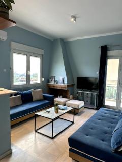 Flat by the Beach Voula - 9