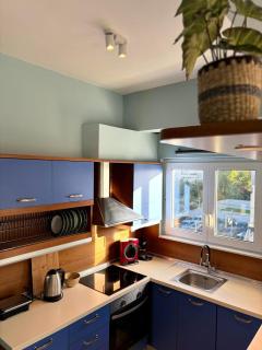 Flat by the Beach Voula - 4