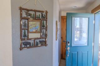 The Loose Moose Lodge #3 at Downtown Grand Lake - 3