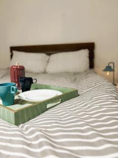 Cosy & Convenient 1 Bed House - 0