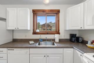 The Loose Moose Lodge #6 At Downtown Grand Lake - 2