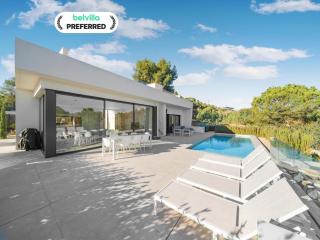 Luxury Villa Near Las Colinas - 0