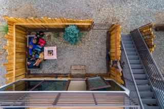 LUXX Lodge Glamping and RV Park - 7