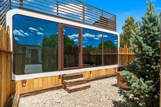 LUXX Lodge Glamping and RV Park - 9