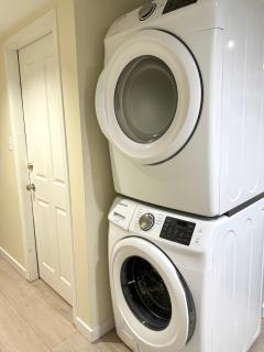 2BR Trafalgar Retreat near UBC & Pacific Spirit - 4